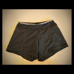 Lululemon black shorts