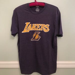 🌸 Lakers tee