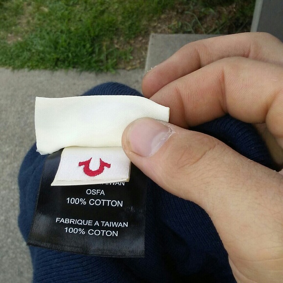 True religion beanie - Picture 3 of 3