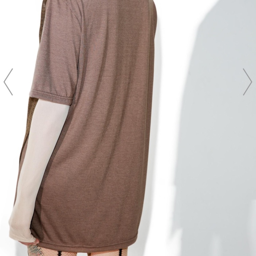 MNML Season One Asymmetrical Top OS - Picture 3 of 4