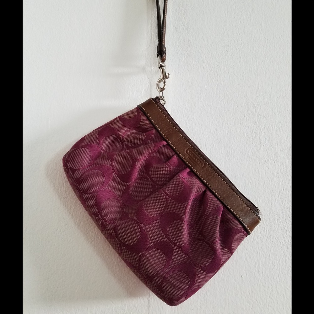 EUC Coach wristlet, maroon and brown