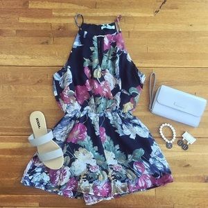 Floral Romper 🌺