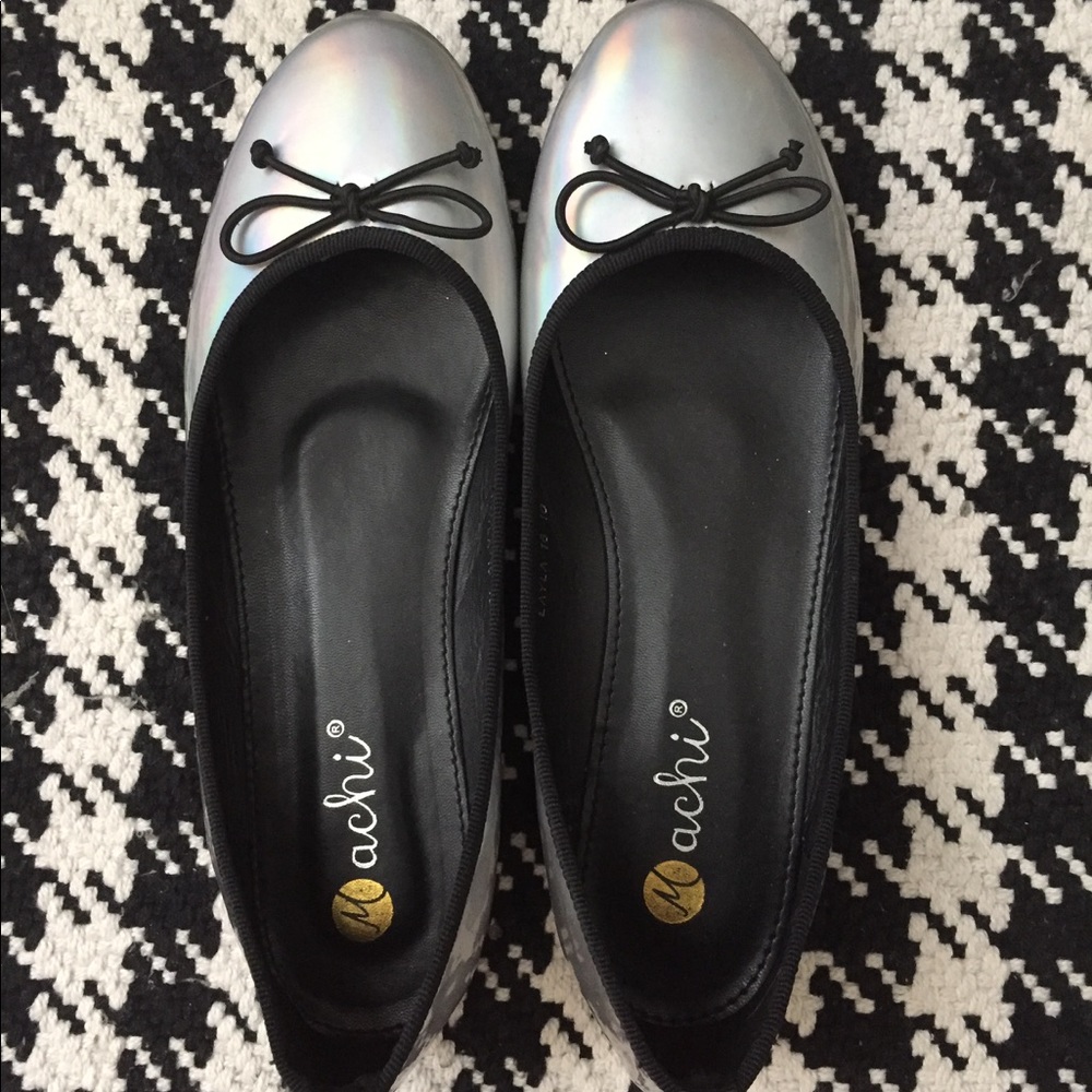Size 10 holographic flats NEW