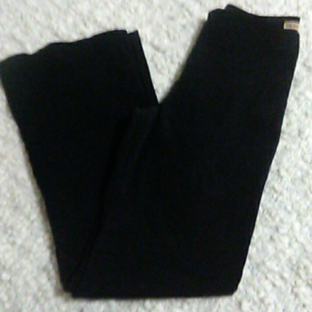 Faux velvet straight leg pant.
