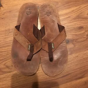 Men's flip flops
