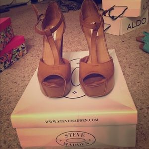 Steve Madden chunky heels!