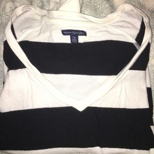 American Eagle black and white striped long sleeve