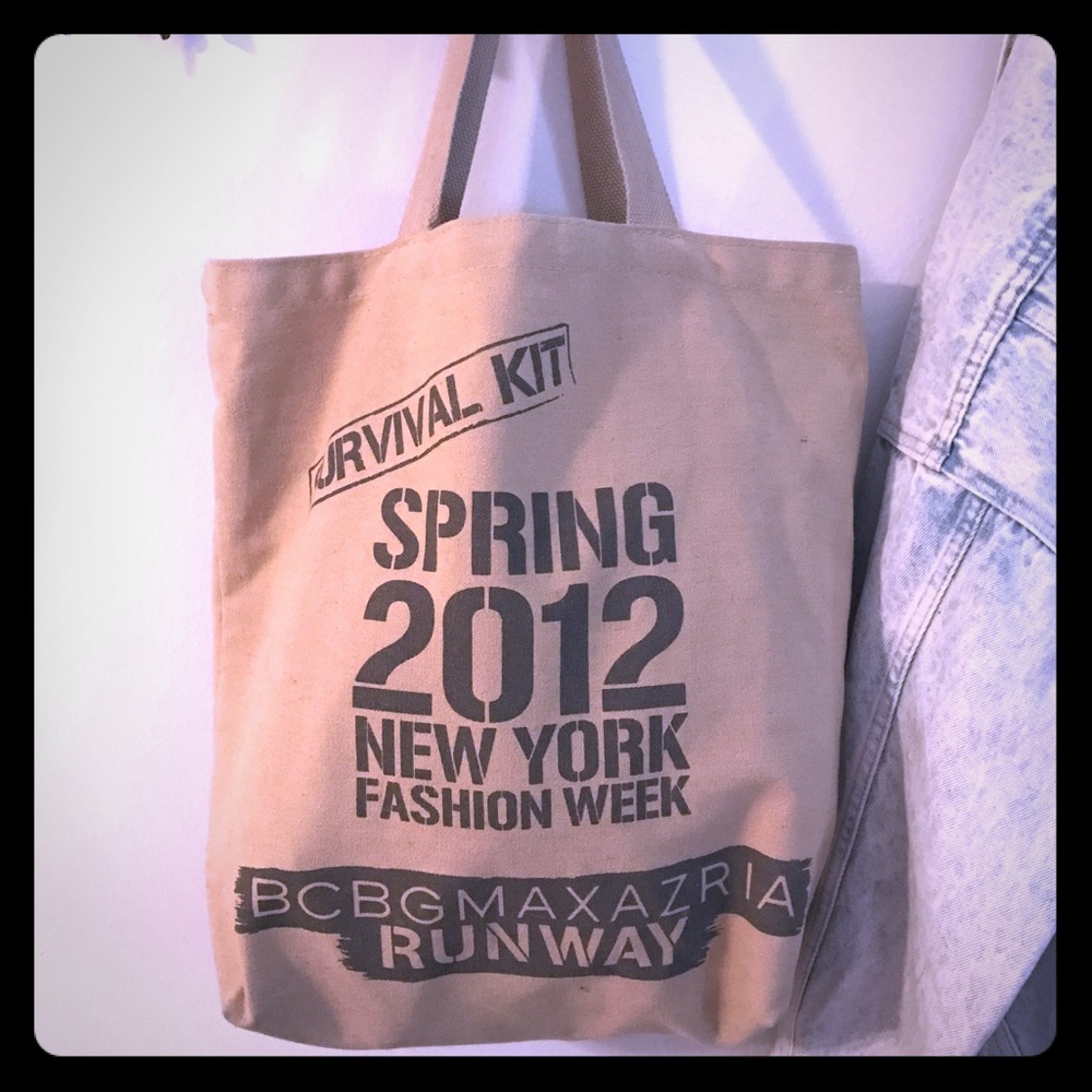 BCBG runway model tote bag
