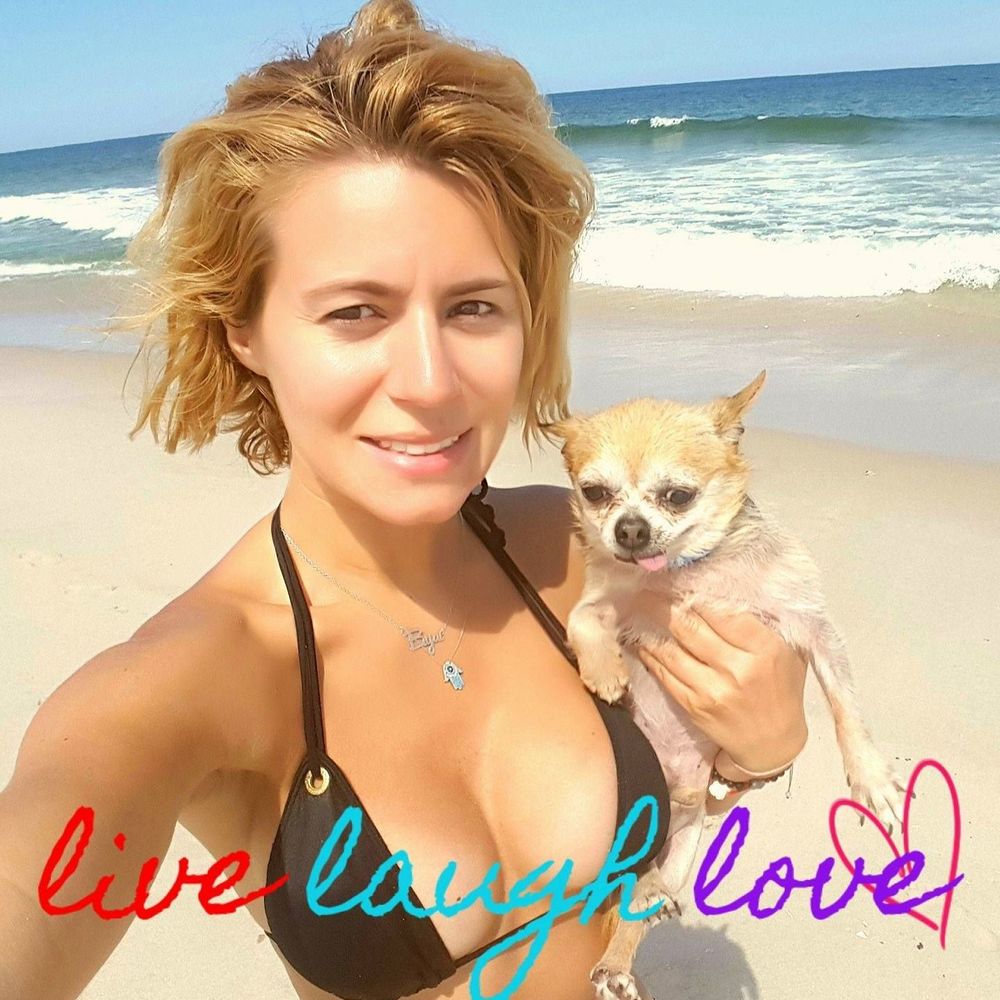 Meet your Posher, Carina