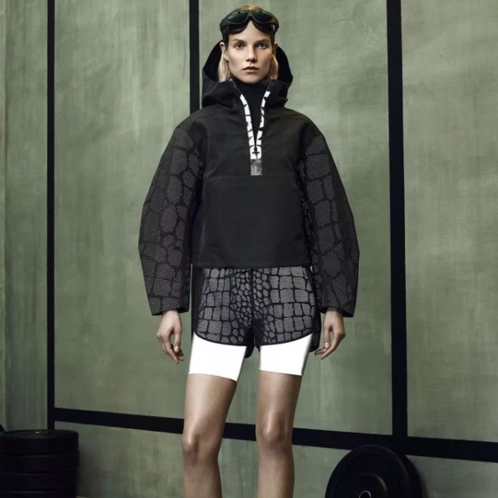 ALEXANDER WANG X HM WINDBREAKER JACKET **SIZE 6**