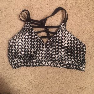 Sports bra