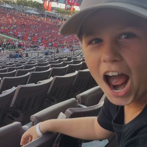 Meet your Posher, Ethan