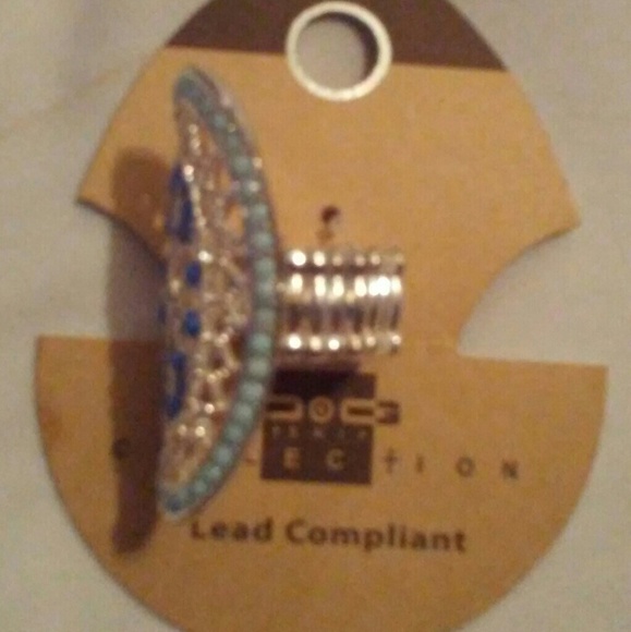 Jewelry - Picture 2 of 3