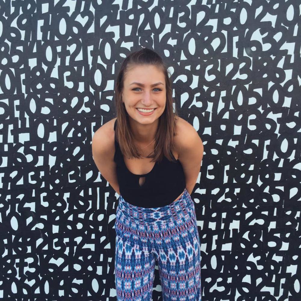 Meet your Posher, Courtney
