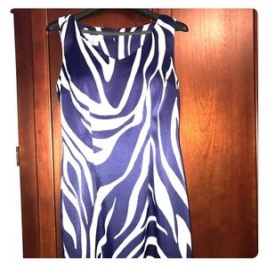 Dark blue and white zebra print casual dress.