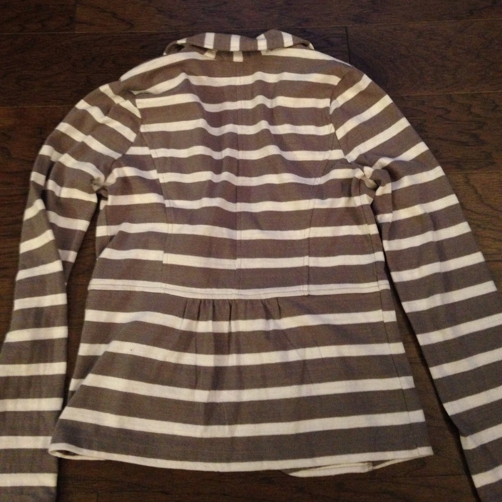 Cardigan - Picture 2 of 2