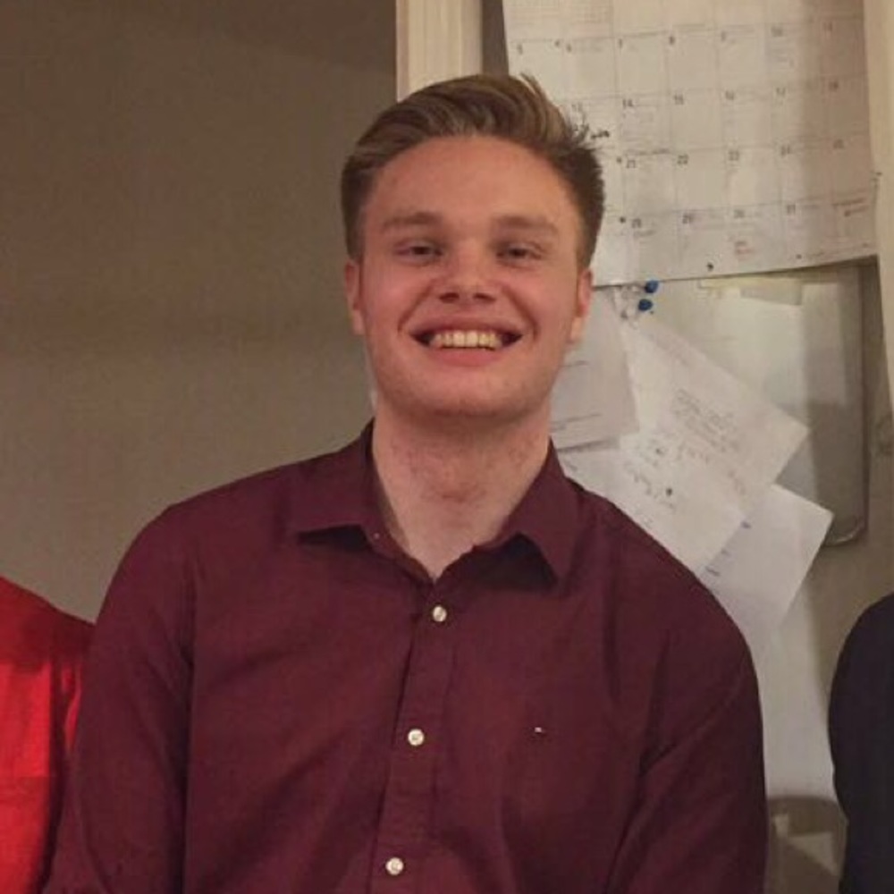 Meet your Posher, Luke