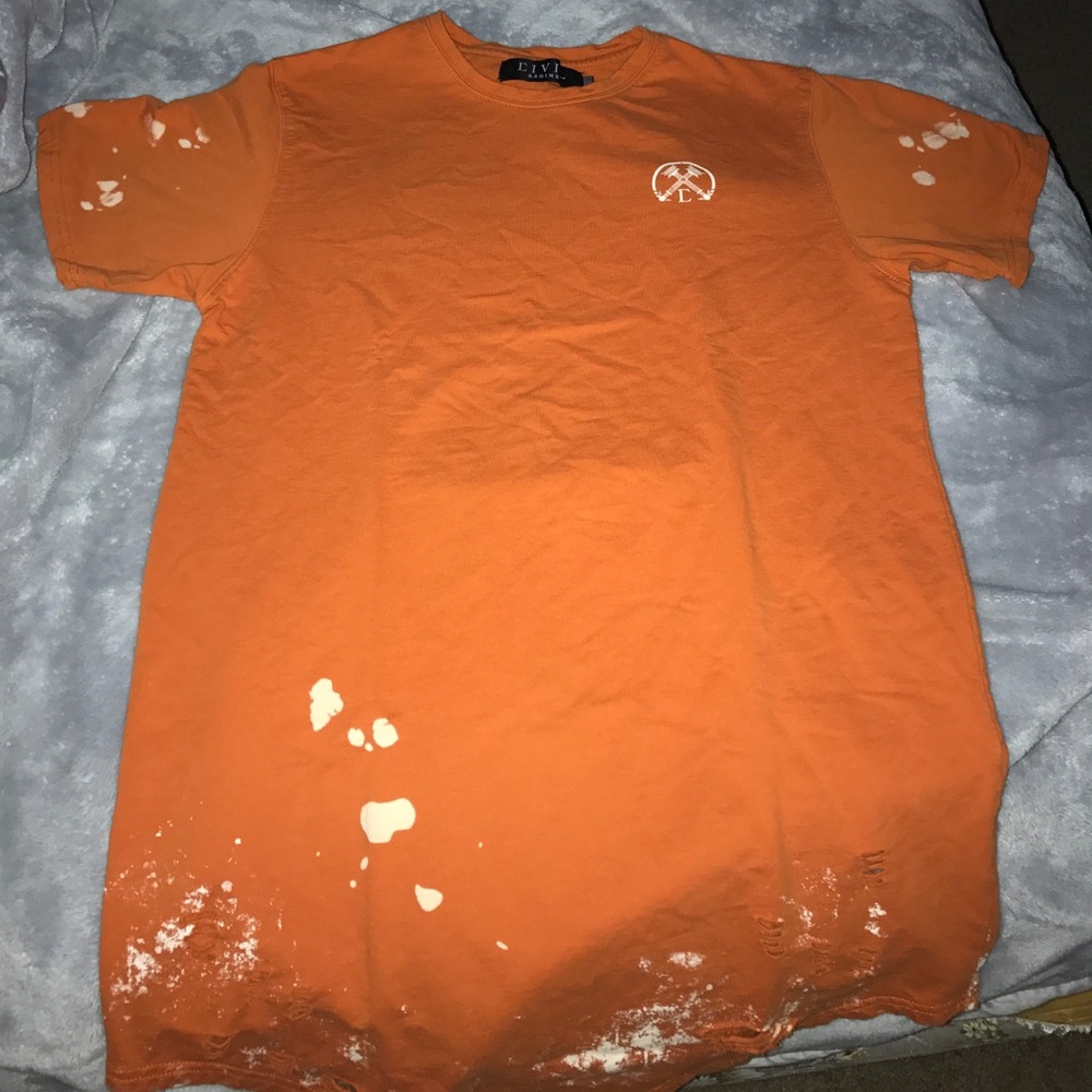 Civil street tee