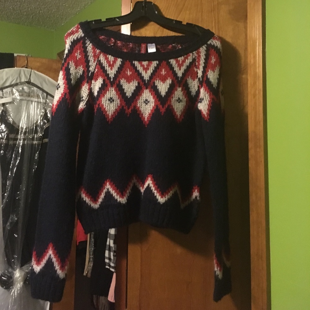 H&M Sweater