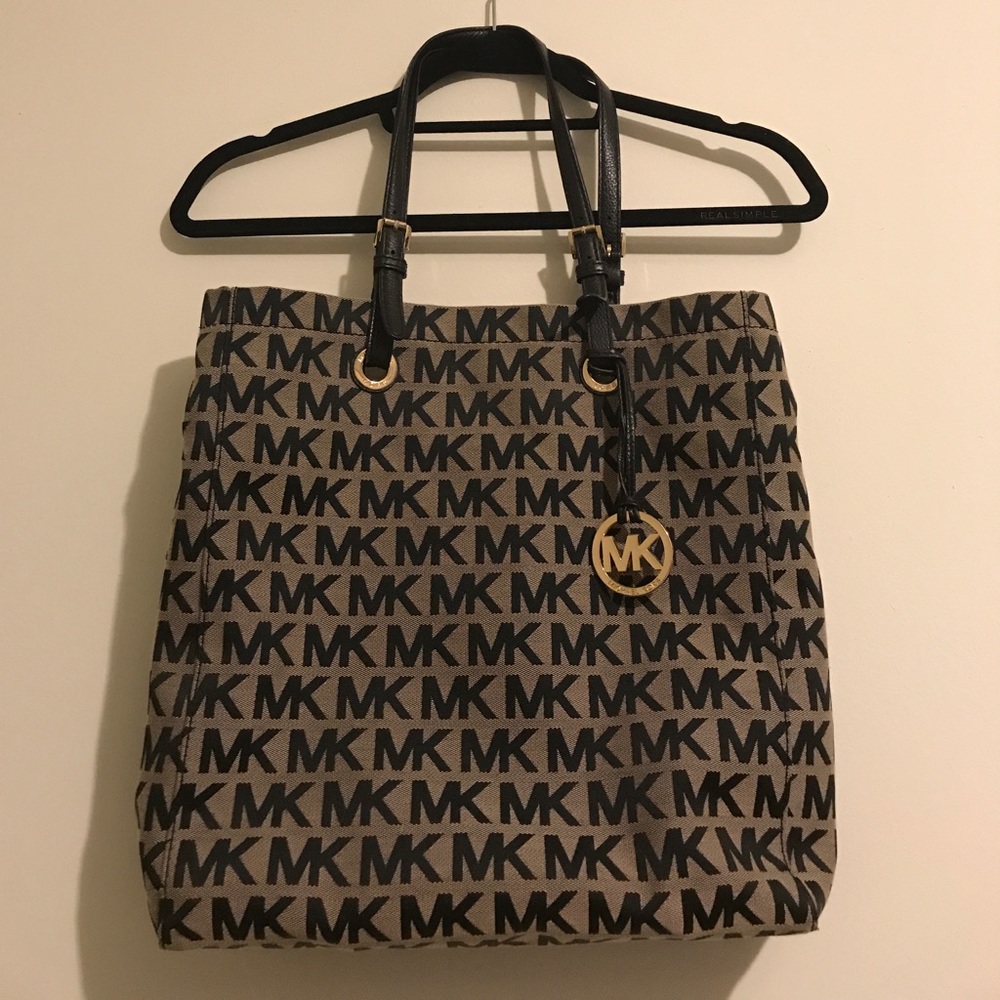 Michael Kors Logo Tote