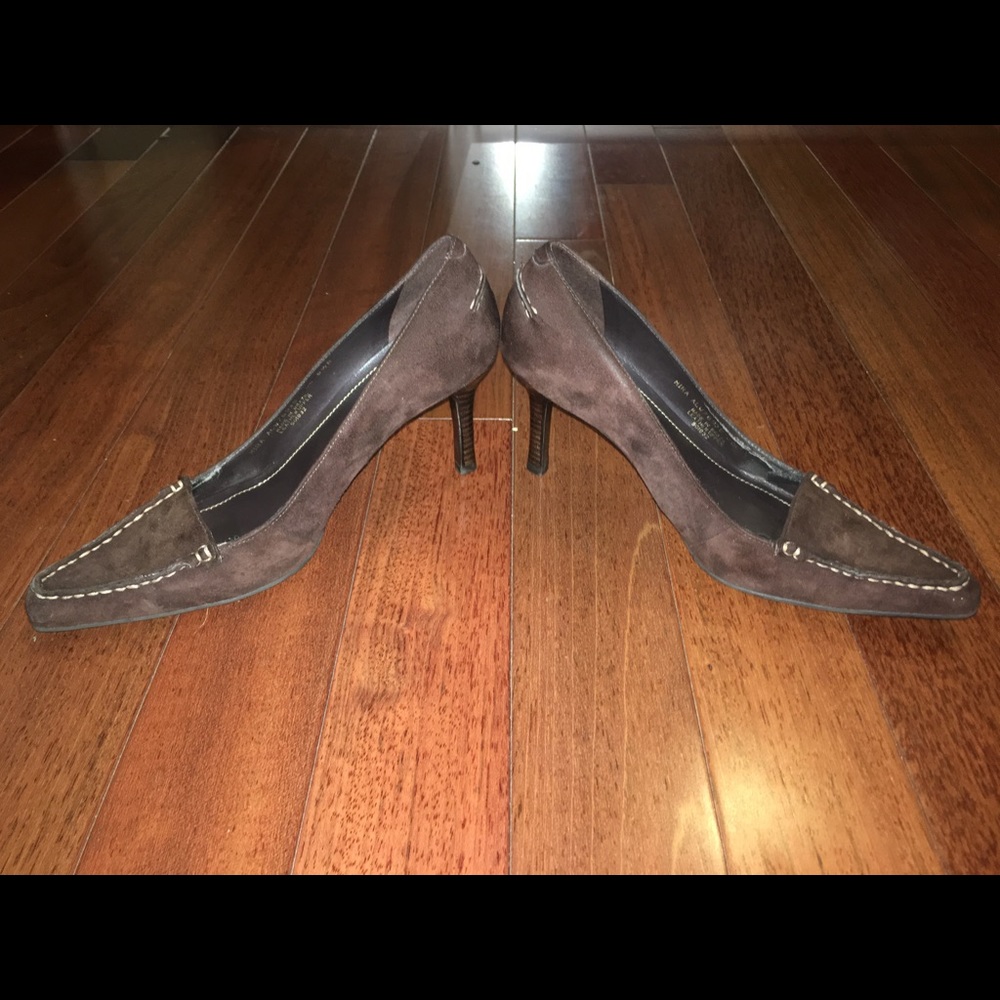 Lauren by Ralph Lauren Brown Suede Heels - 5 1/2B
