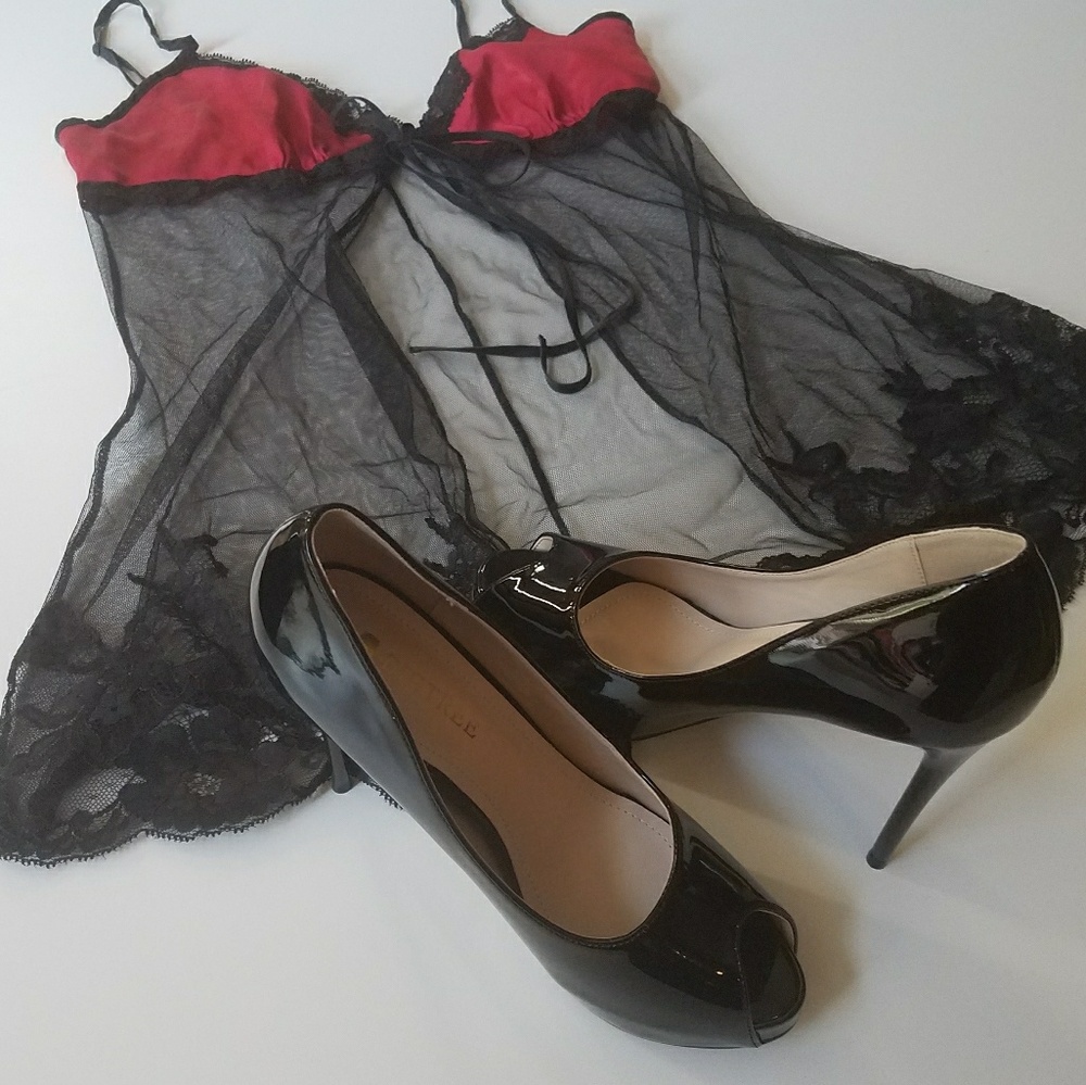 Black heels - Picture 5 of 5