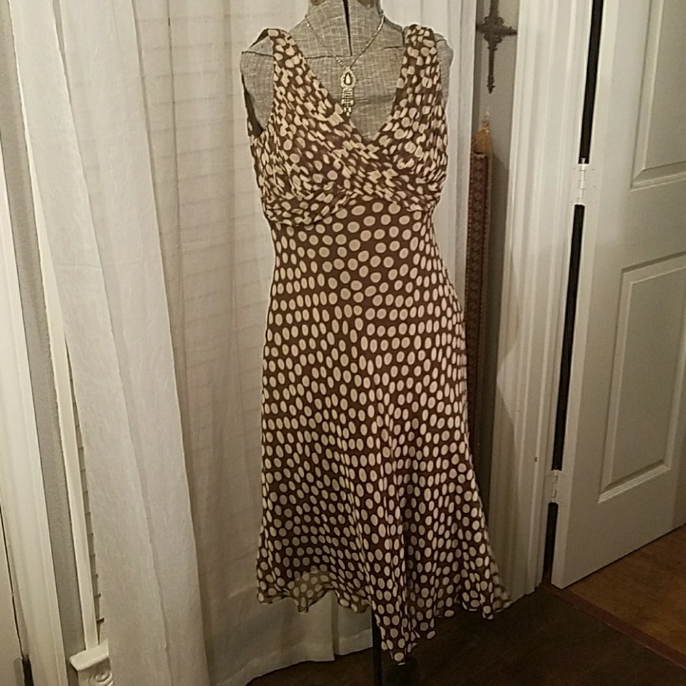 Polka dot Adrianna Papell repo 1940s / swing dress