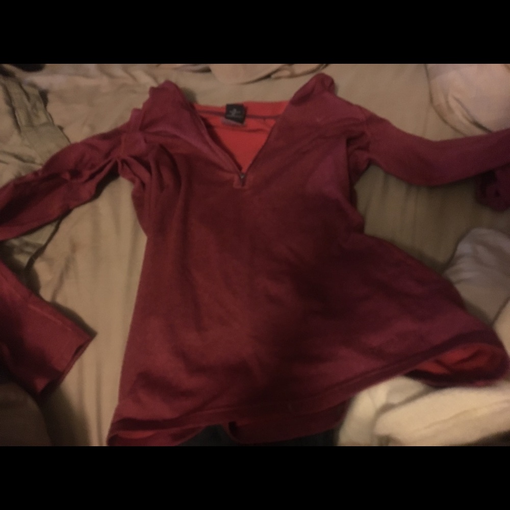 Patagonia pullover shirt long sleeve red