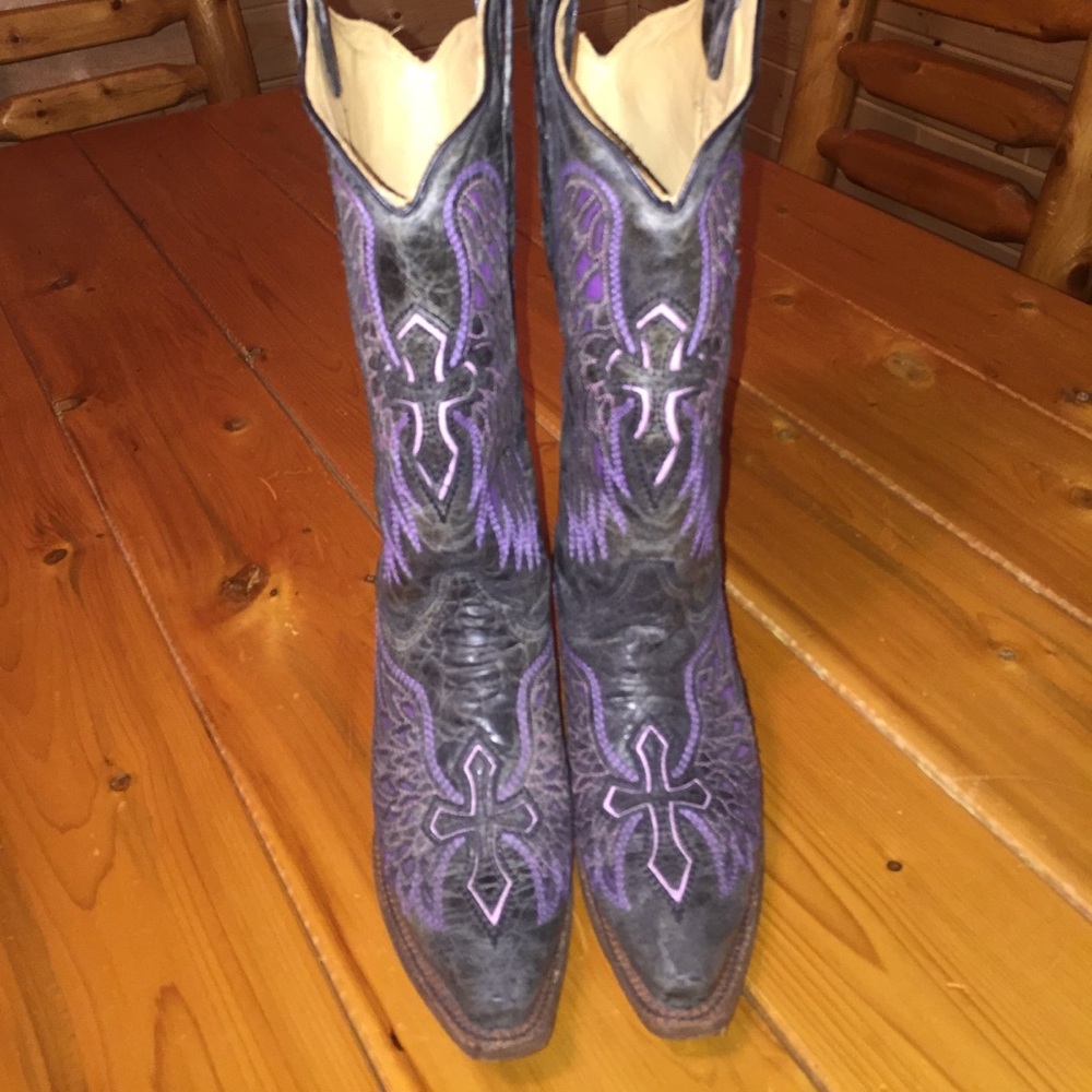 Size 7 Corral Boots