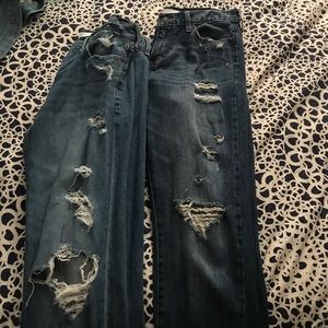 2 pairs of Abercrombie & fitch straight leg jeans