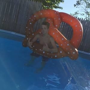 Meet your Posher, Noah