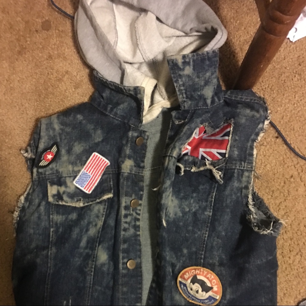 Hudson jean jacket with Connected hood