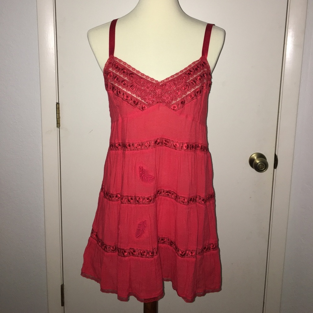 Free People / Red Lace and sequin Tunic / Sz 12