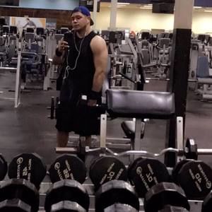 Meet your Posher, Travis