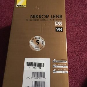 Nikon lens