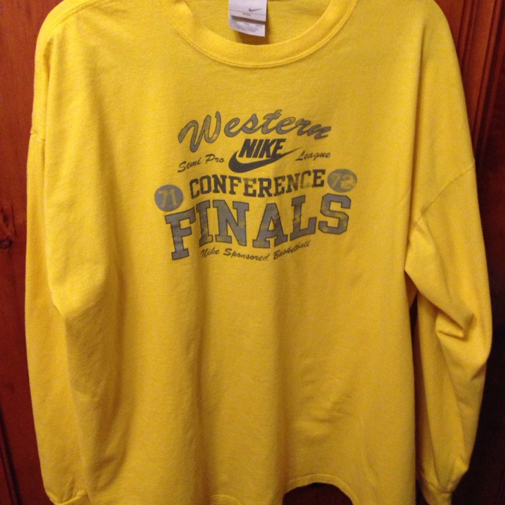 Nike Western Conference Finals long sleeve shirt
