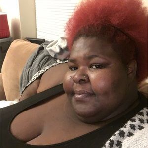 Meet your Posher, Lakeisha