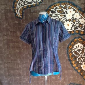 The North Face Size Medium Shirt