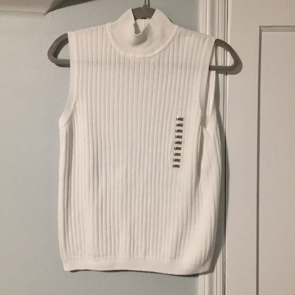 🆕Sleeveless Turtleneck White