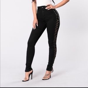 FashionNova Bandit Jeans Size 13
