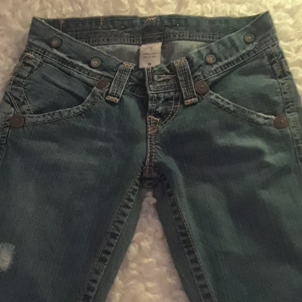 Jeans