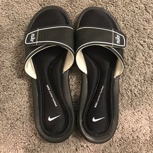 nike slides