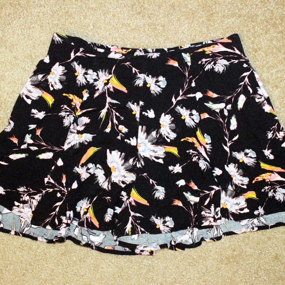 Xhilaration Flowy, High-waisted Shorts