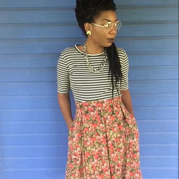 Meet your Posher, Courtney - Picture 3 of 4