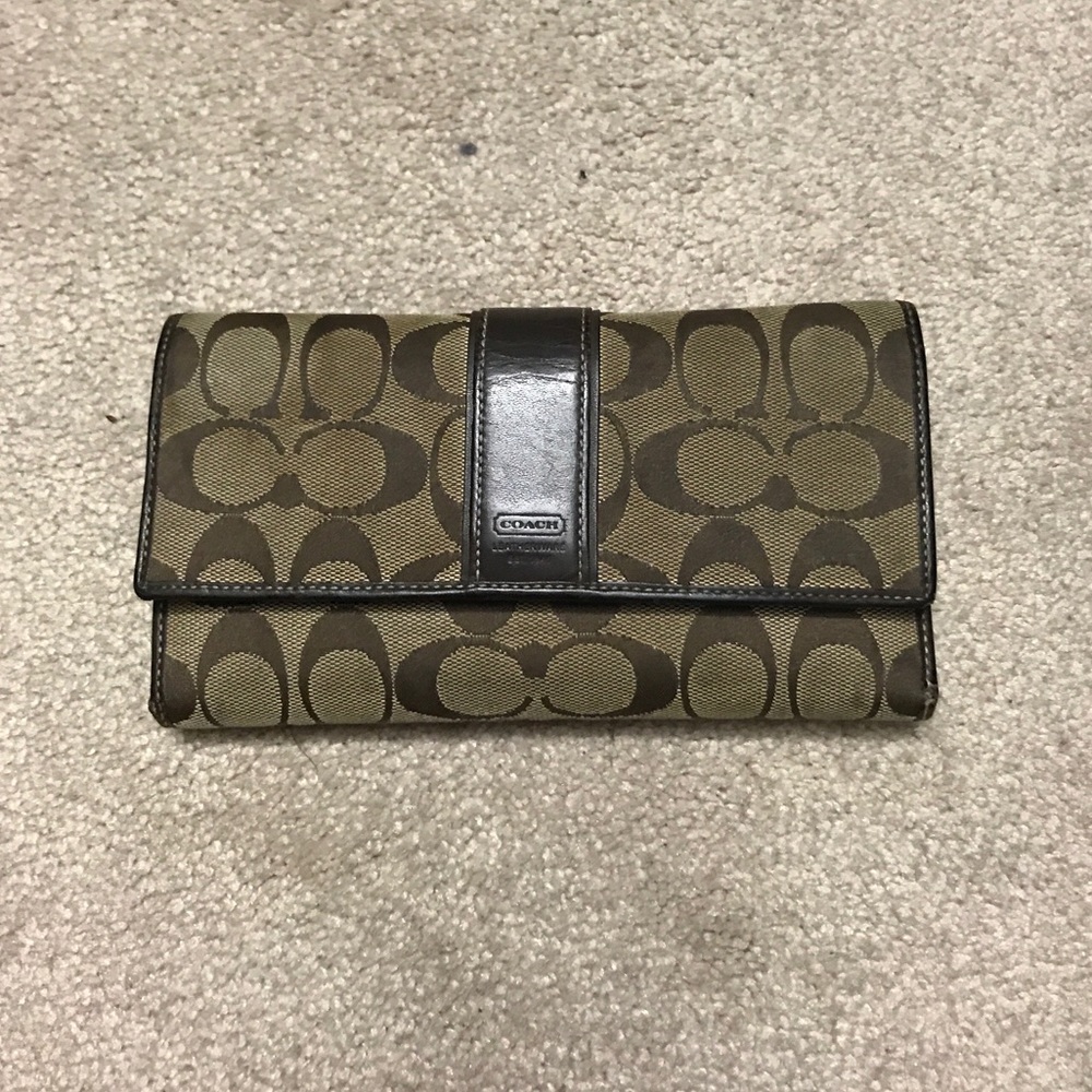Coach wallet