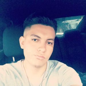 Meet your Posher, Alejandro