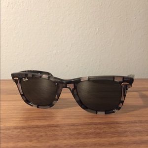 Ray-Ban Wayfarers (special series #6)