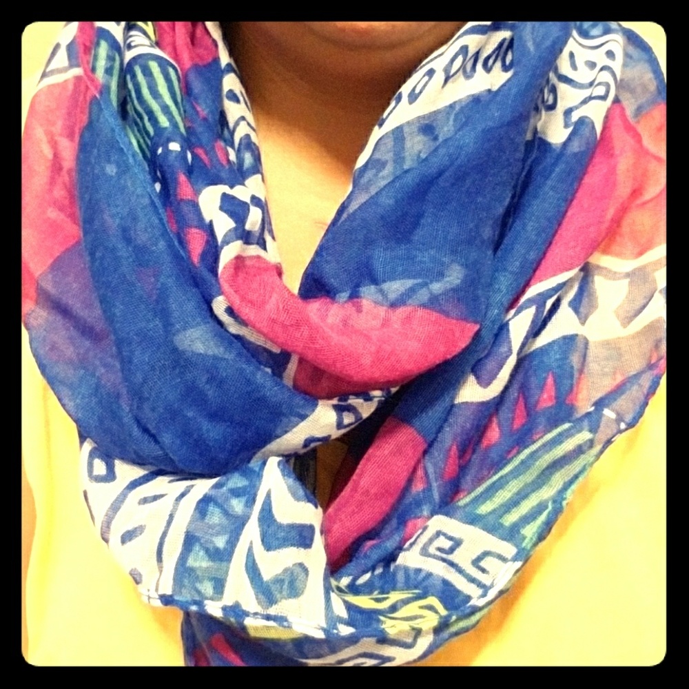 Infinity scarf