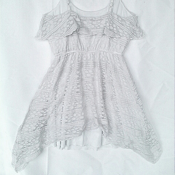 ~Asymmetrical Hi-Lo Sleeveless Crocheted Lace Sundress Trixxi White Polkadot M - Picture 5 of 7