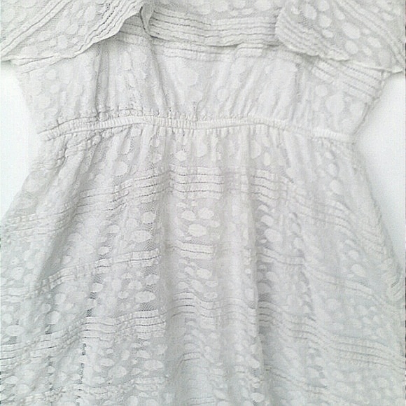 ~Asymmetrical Hi-Lo Sleeveless Crocheted Lace Sundress Trixxi White Polkadot M - Picture 6 of 7
